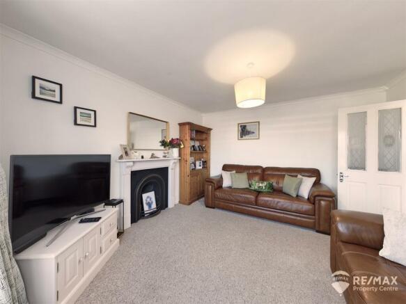 Sitting Room 2.jpg