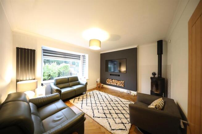 2 bed Detached Bungalow for sale Image 7