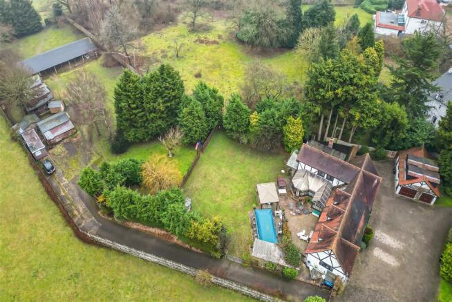 Rear of property & side drive