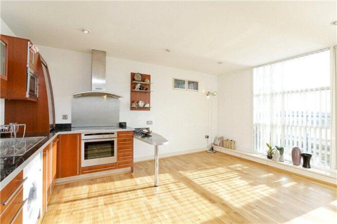Kitchen / Dining