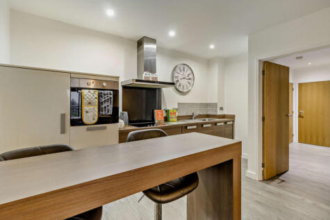 Rectory Court, Armthorpe, DN3