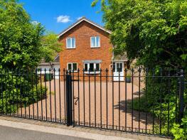 183, Cherwell Drive, Walsall WS8 7LG
