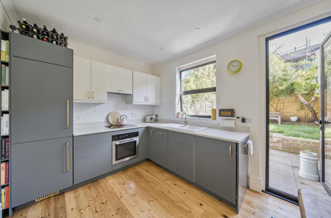 1356339-11-68cd96...