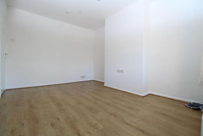 Bedroom/Lounge