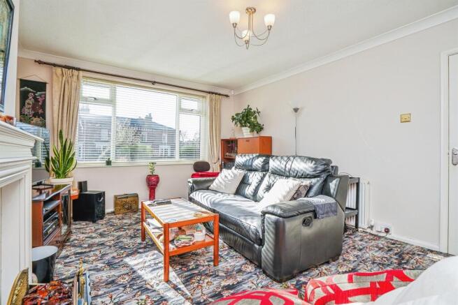 4 bed Semi-Detached for sale Image 6