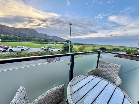 PHOTO-2025-10-11-09-46-08 (1).jpg