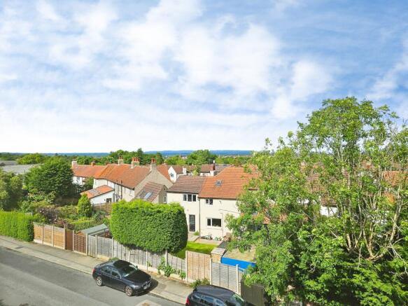 1 bed House Share to rent Image 7