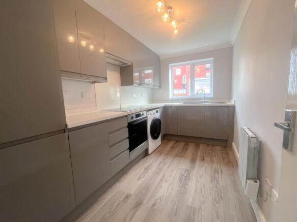 Amber EweMove Saltburn-2