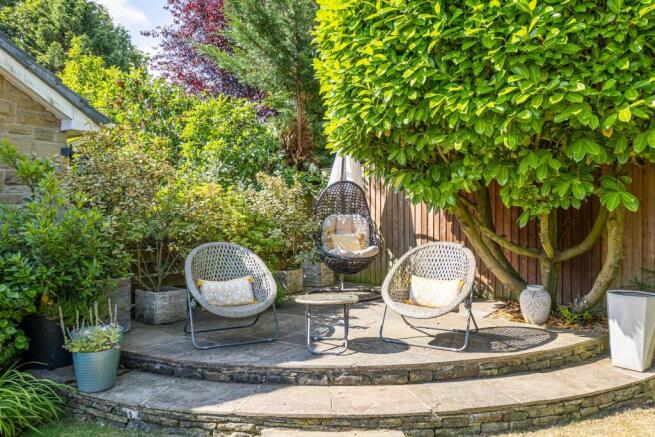 4 bed Detached for sale Image 5