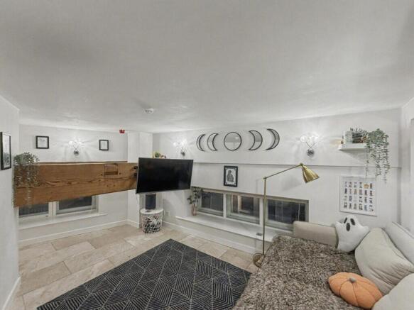 Princess Street - Lounge