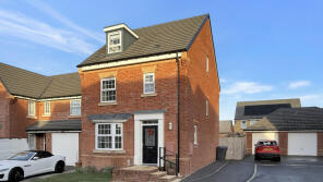 5, Freestone Grove, Westbury BA13 3ZN