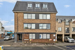 Flat 6, 28, Newport Street, Old Town, Swindon SN1 3DX