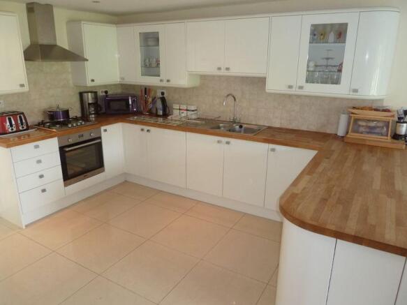 Eat In Kitchen