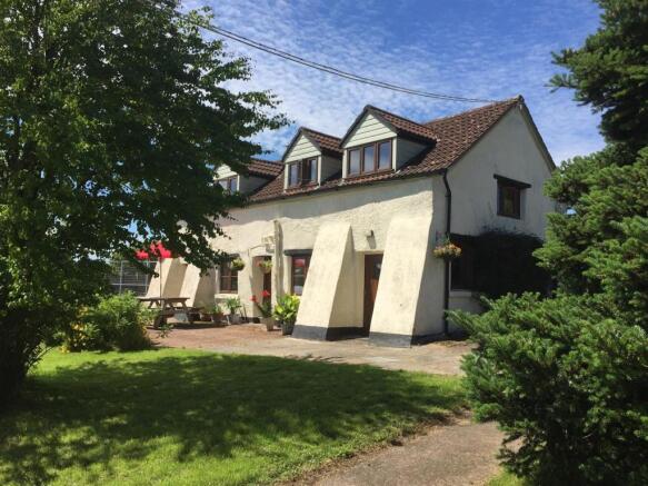 holiday cottage.jpg