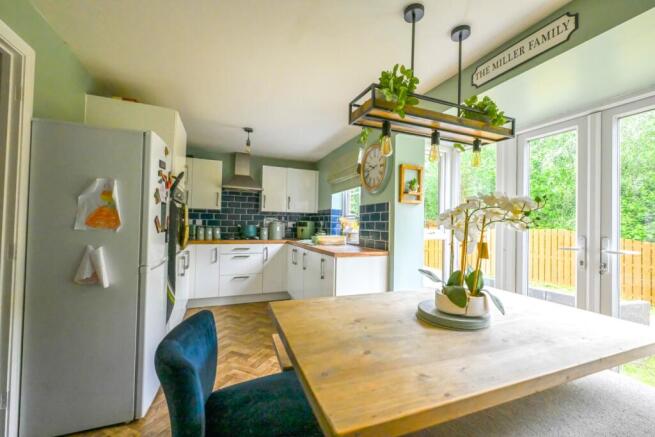 3 bed Detached for sale Image 4