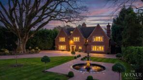14 Cameron House, Ladywood Road, Sutton Four Oaks, Sutton Coldfield B74 2SW