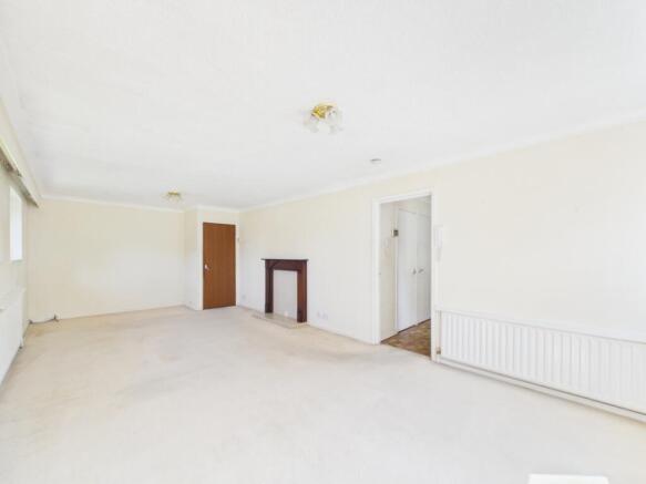CAM01446G0-PR0435-STILL017