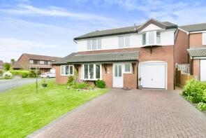 2 Oakmere, Queen's Gardens, Craig Y Don, Llandudno LL30 1RU