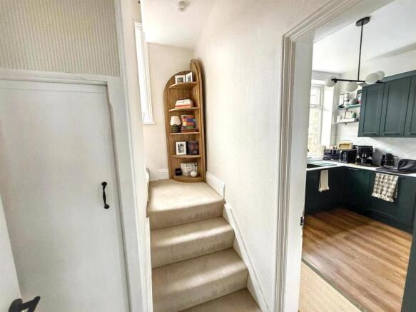2 bed Terraced for sale Image 10