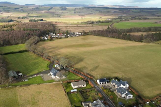 DJI_0564.00_01_12_13.Still001.jpg