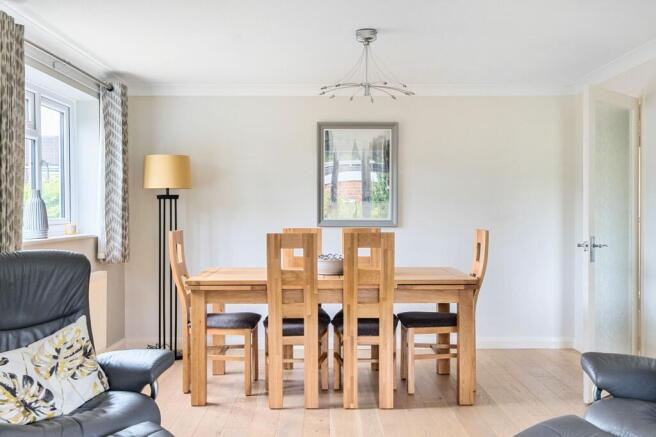 Sitting / Dining Room