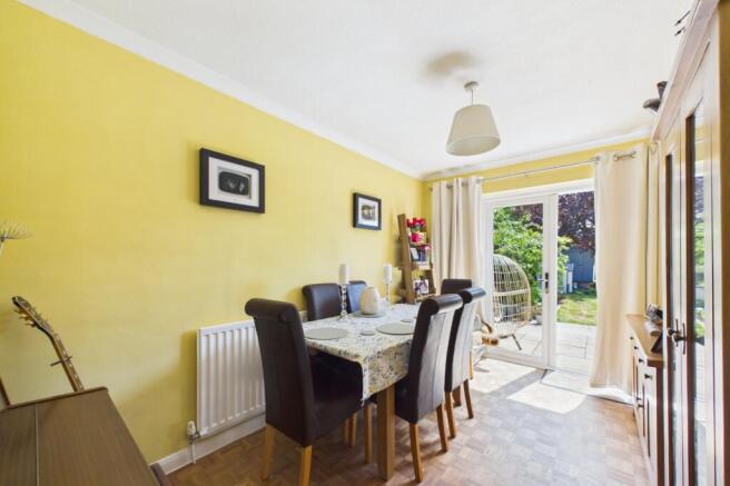 Stockbridge Way, Yateley, Hart, GU46 photo 4