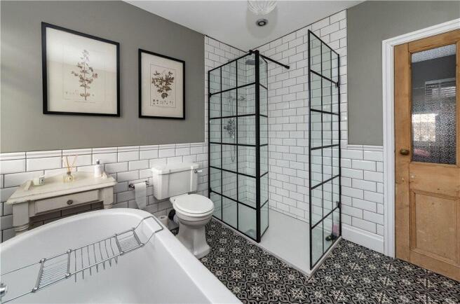 Luxurious Bathroom
