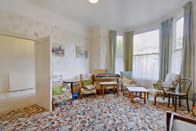 8551431-interior13-800