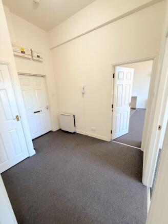 2 bed Apartment for sale Image 6