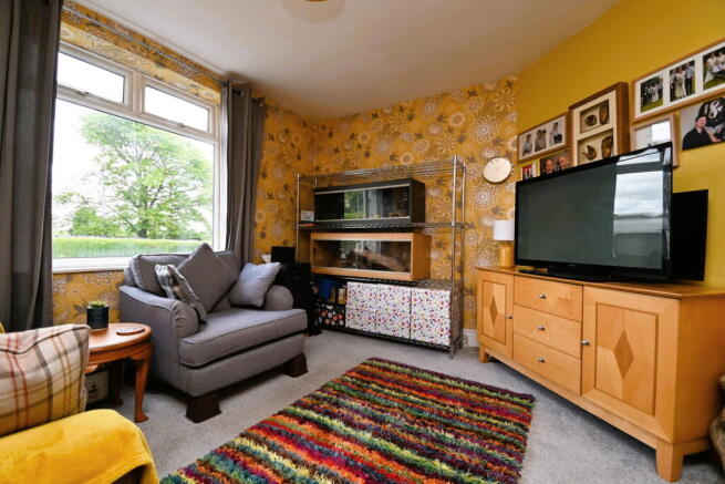 3 bed Terraced for sale Image 6