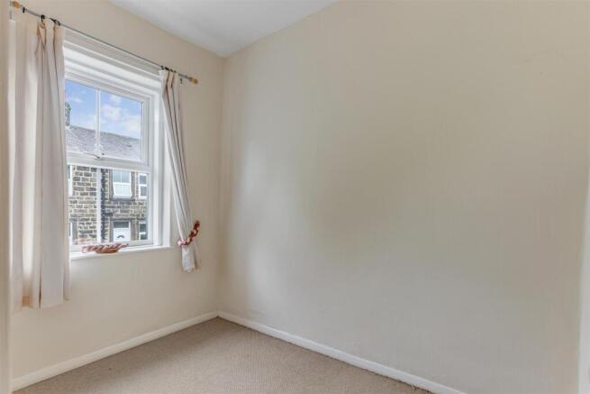 2 bed Terraced for sale Image 7