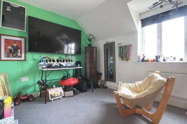 Bedroom 2 (Double)
