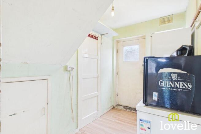 3 bed Terraced for sale Image 9