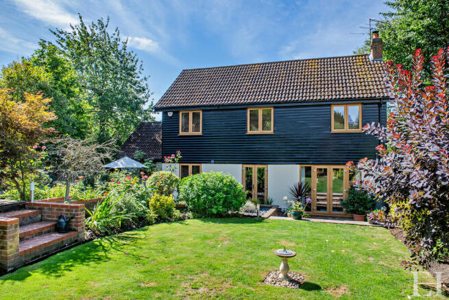 8616740-exteriorW...