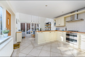 4 Mulberry House, Mill View Court, Canterbury CT4 6PF