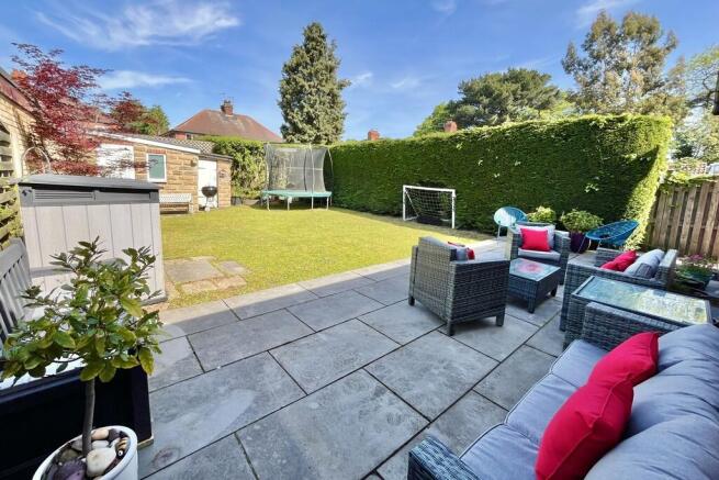4 bed Detached for sale Image 6