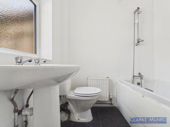 2 bed Terraced for sale Image 7