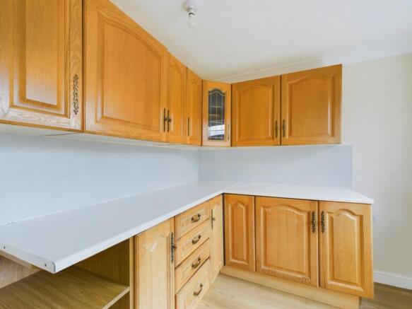 CAM01909G0-PR0222-STILL005