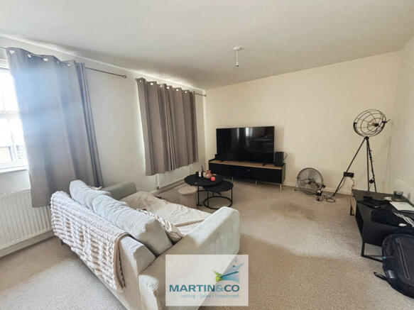 2 bed Apartment for sale Image 5