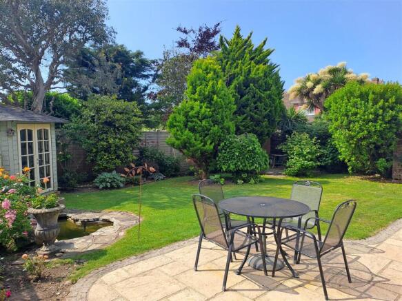 South Facing Rear Garden