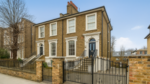 32 Lime Grove Hotel, Lime Grove, London W12 8EA