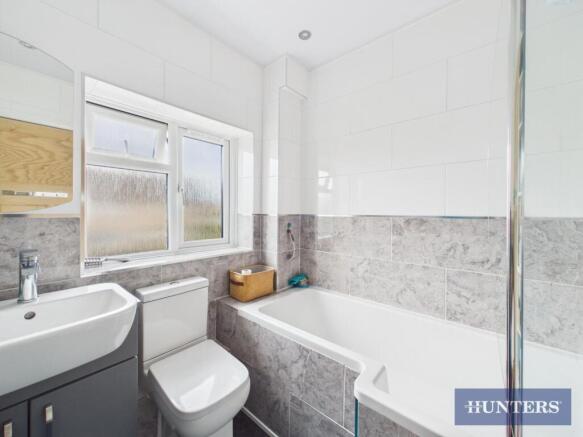3 bed Terraced for sale Image 5