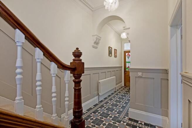 5 bed Terraced for sale Image 12