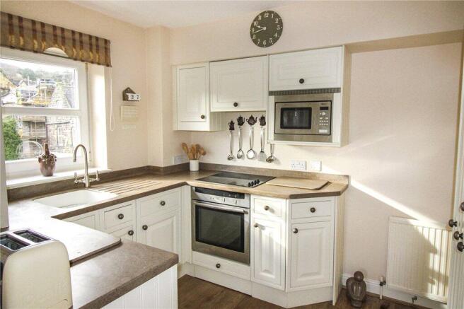 2 bed Apartment for sale Image 4