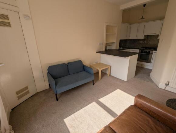 Lounge 3