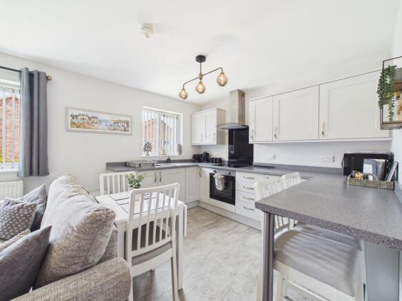 2 bed Detached Bungalow for sale Image 6