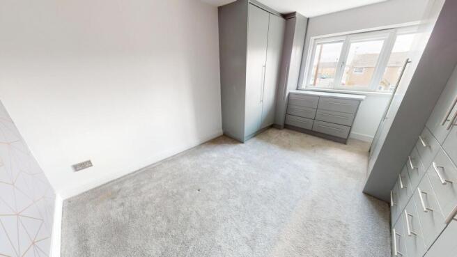 3 bed Terraced for sale Image 12