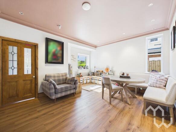 Dining Lounge