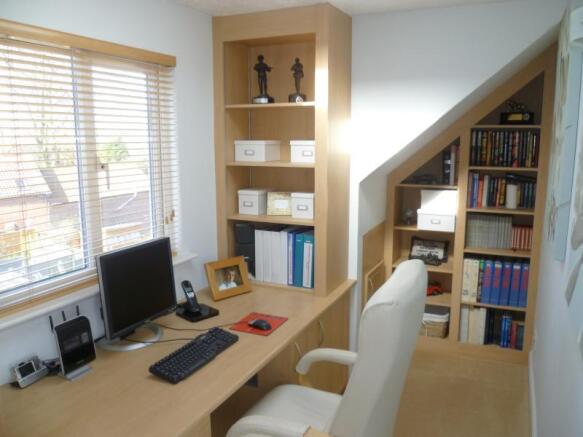 Photo 10