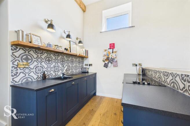 Open-Plan Kitchen & Living Area